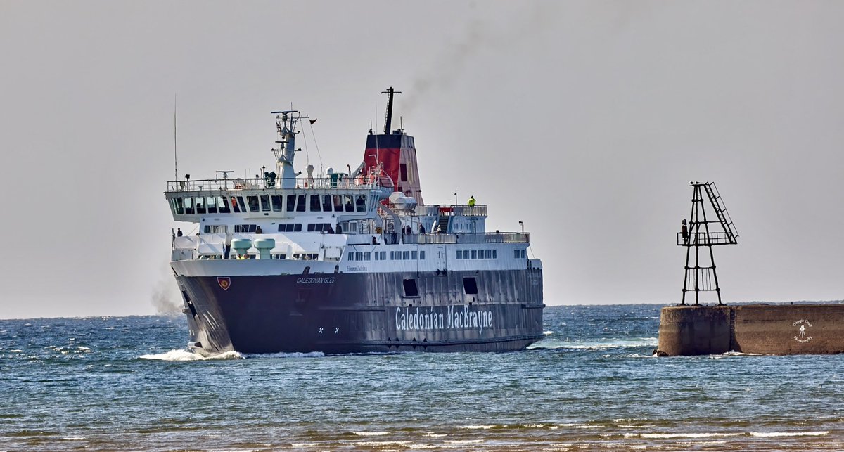 DougieCoullPix's tweet photo. Caly Isles today.

#photography #calmac #ferry #ardrossanharbour https://t.co/uun7Xd5enS