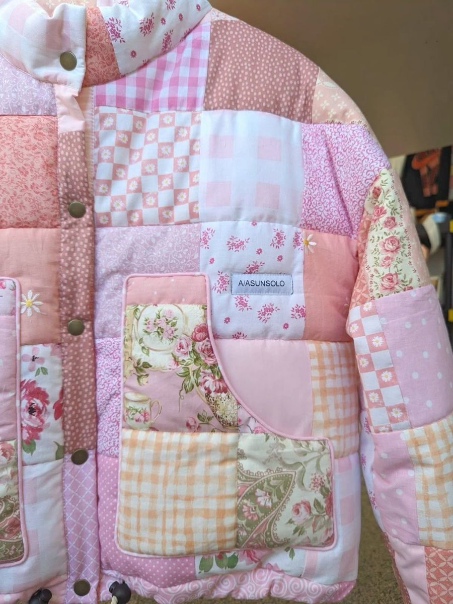 insperarise's tweet image. patchwork cottagecore jacket 🧵