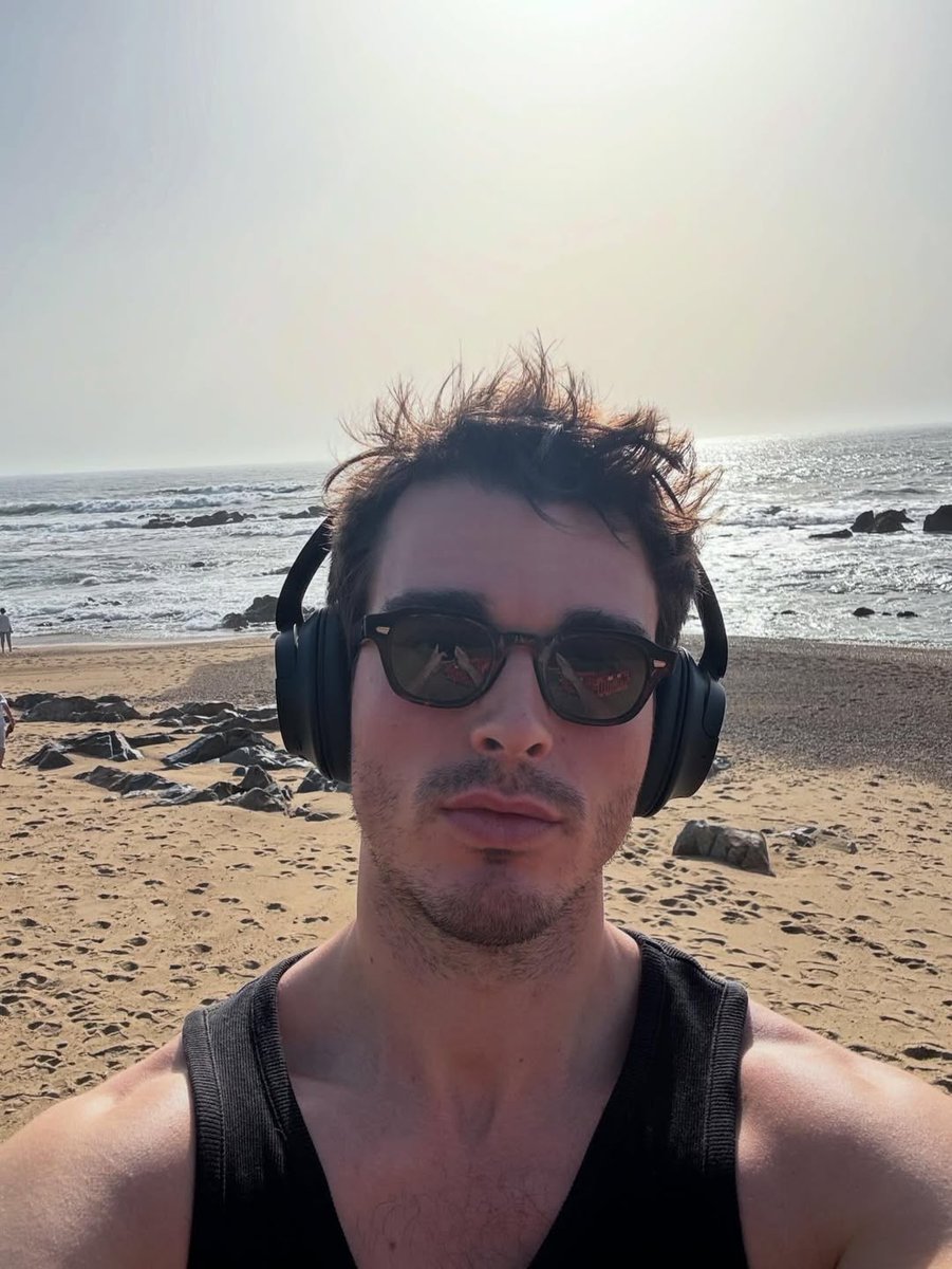 Corey Mylchreest Brasil tweet media