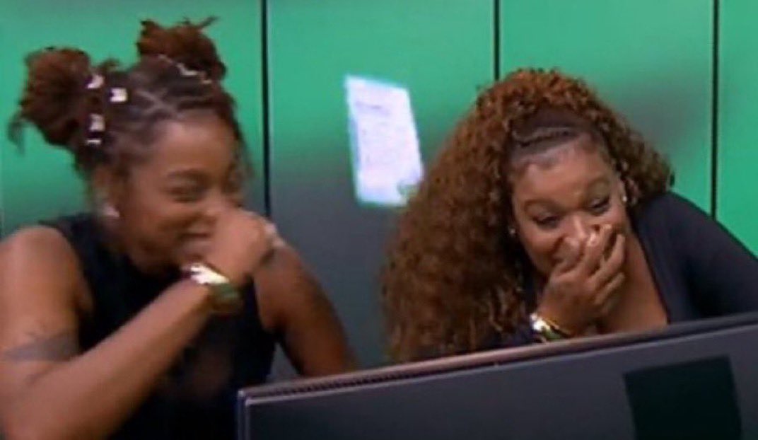 ✨ tia matilda renault ✨ tweet media