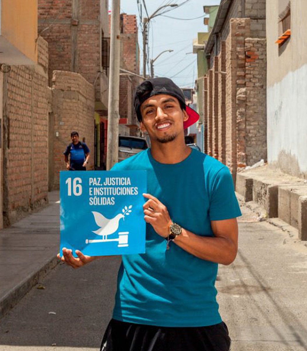 PNUDHonduras's tweet photo. En #Honduras y América Latina y el Caribe, millones de #jovenes enfrentan desafíos como la #violencia y exclusión.

Sin embargo, su liderazgo está siendo clave para cambiar el rumbo y construir #paz 🕊️, transformando sus comunidades. 💪

Descubrí cómo: https://t.co/HJUrwgcj4v https://t.co/9MJdML5fz1