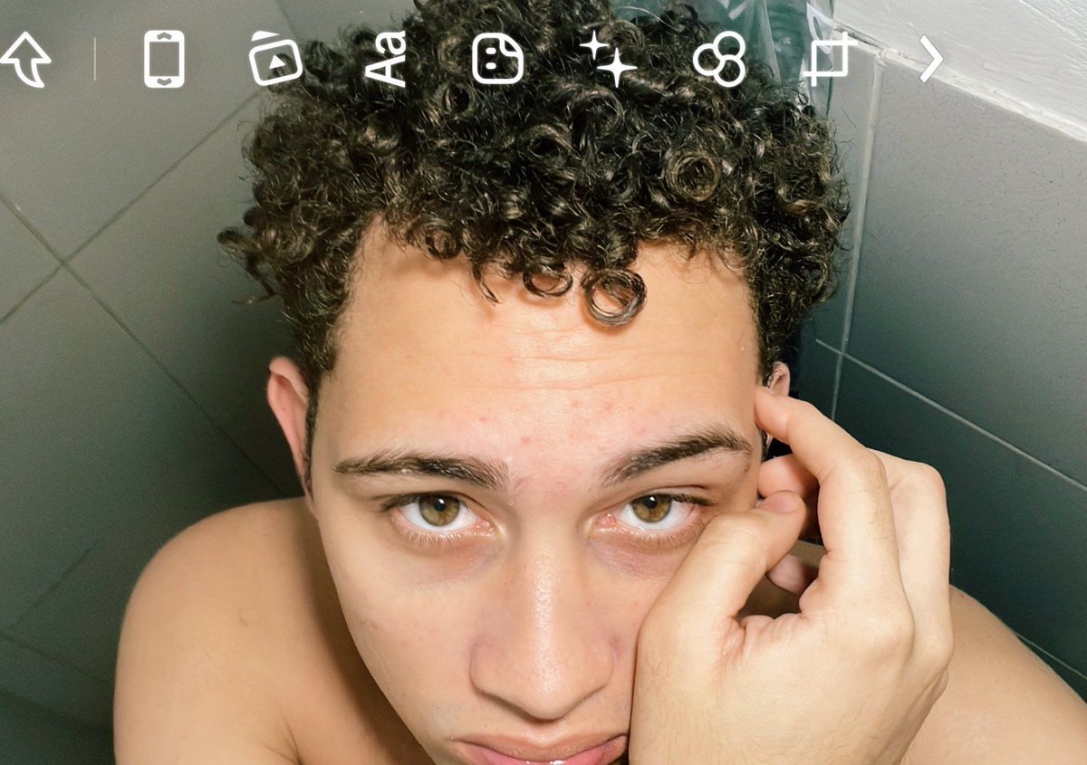 Ryanitto tweet media