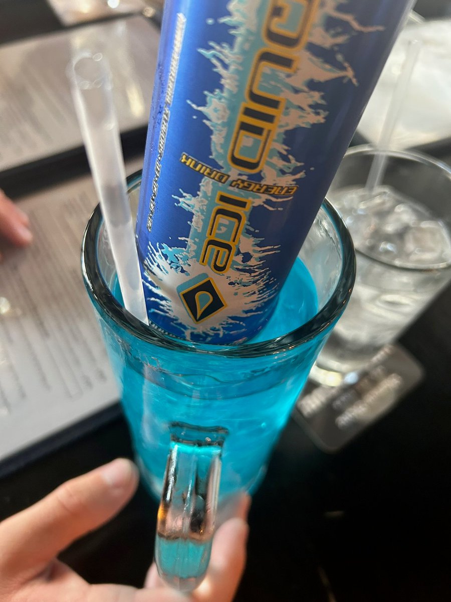 BlarneySF's tweet photo. You made it to Friday… time to celebrate properly 🍻 Irish Trash Cans are $2 OFF during Happy Hour (3–6 + 9–close).

Big drinks. Bigger weekend energy. https://t.co/g2TtJU7dqX