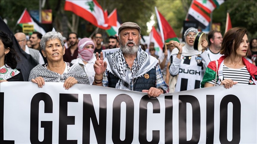 Öznur Küçüker Sirene tweet media