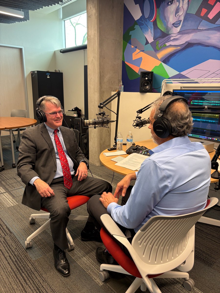 Ben Driggs, Chief Commercial &amp; Strategy Officer at Honeywell Aerospace and our 2026 Alumnus of the Year, reflects on his journey from <a href="/FlinnFoundation/">Flinn Foundation</a> Scholar &amp; student body president at the <a href="/uarizona/">University of Arizona</a> to global aerospace leadership. Check out our podcast!

itsanhonor.transistor.fm/episodes/from-…