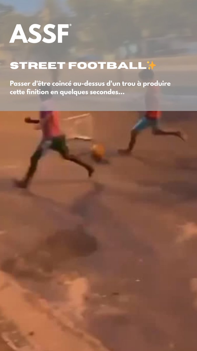ASSFOOTBALLcom's tweet photo. Street Football✨

Passer d'être coincé au-dessus d'un trou à produire cette finition en quelques secondes...😱

#ASSF #Streetfootball #Brazil https://t.co/lWJQpS9ANZ