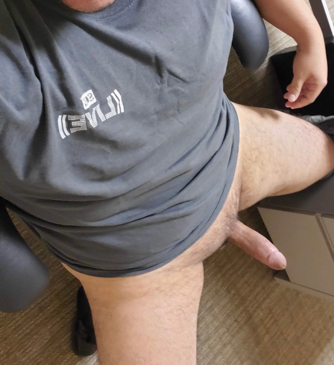 Husky_Hector's tweet photo. @beefy_guys @hottest_dudes @beefy_butts @outsideabedroom @beefy_bellies @beefy_loads @beefy_hq @Man87562tn https://t.co/ai9HPZYAhs