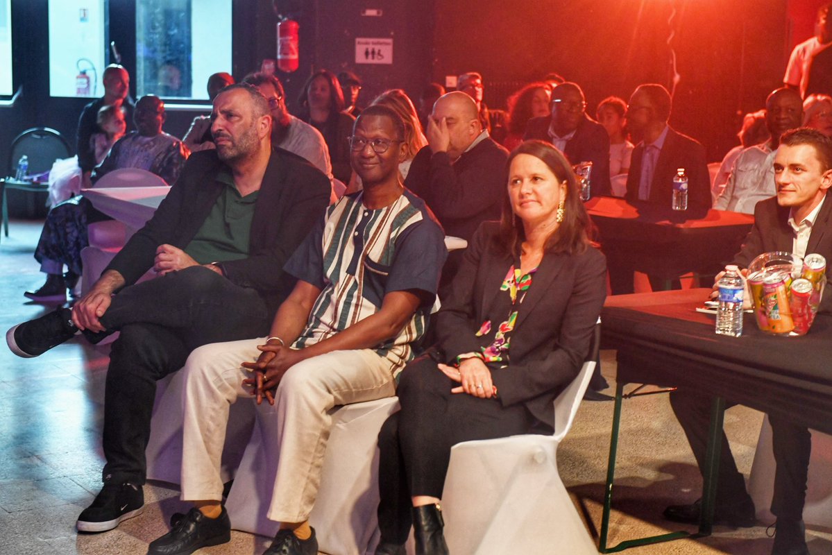 Johanna Rolland tweet media