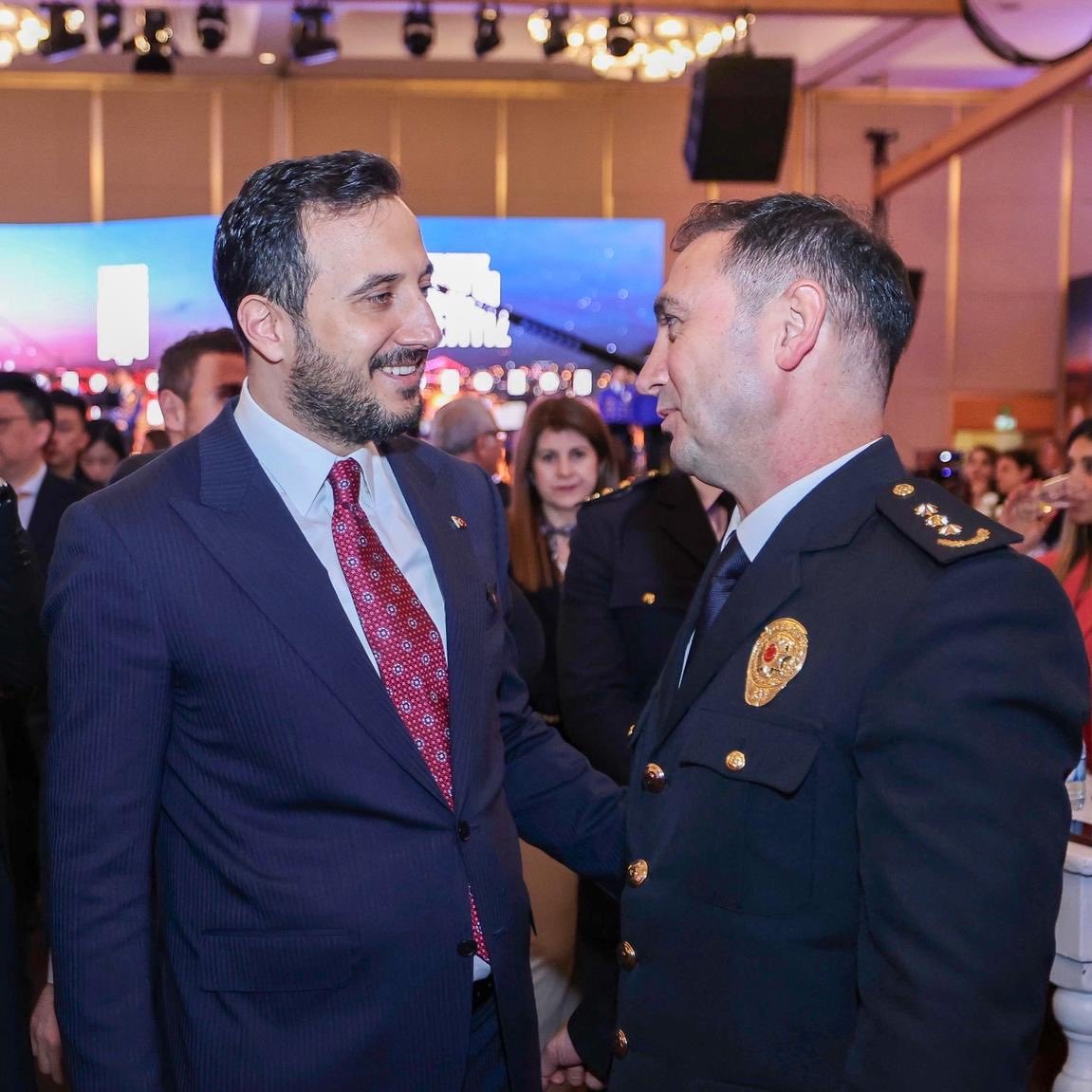 abdullahozdemir's tweet photo. Milletimizin huzur ve güvenliği için gece gündüz demeden büyük bir özveriyle çalışan Türk Polis Teşkilatı’mızın 181. yıl dönümü resepsiyonuna katıldık.

Huzurumuzun görünmez kahramanları olan emniyet güçlerimizin her bir ferdine teşekkür borçluyuz. Sizlerin azmi ve cesareti, bizlerin en büyük güven kaynağıdır. Ay yıldızlı bayrağımızın gölgesinde, her türlü zorluğun üstesinden gelen tüm polislerimize görevlerinde üstün başarılar ve kolaylıklar diliyorum. İyi ki varsınız! 🇹🇷