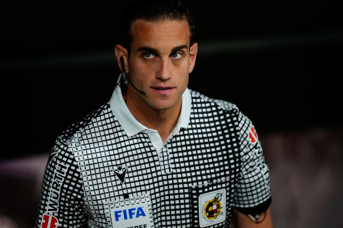 (fan) Yihi tweet media