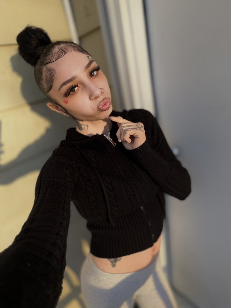 nativepridesexc's tweet photo. 😍😍 https://t.co/jbZiJwDHwr