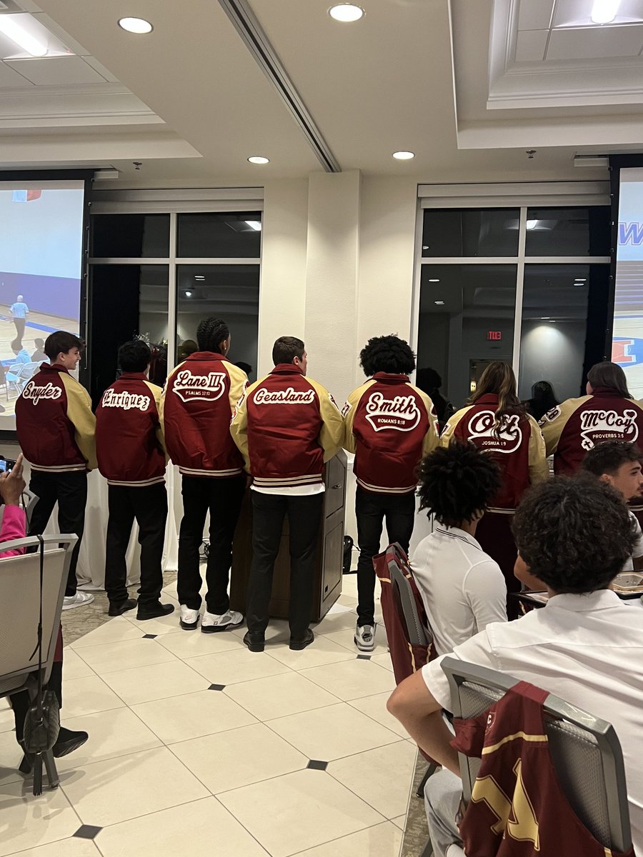 Keller Central Chargers Men's Basketball tweet media