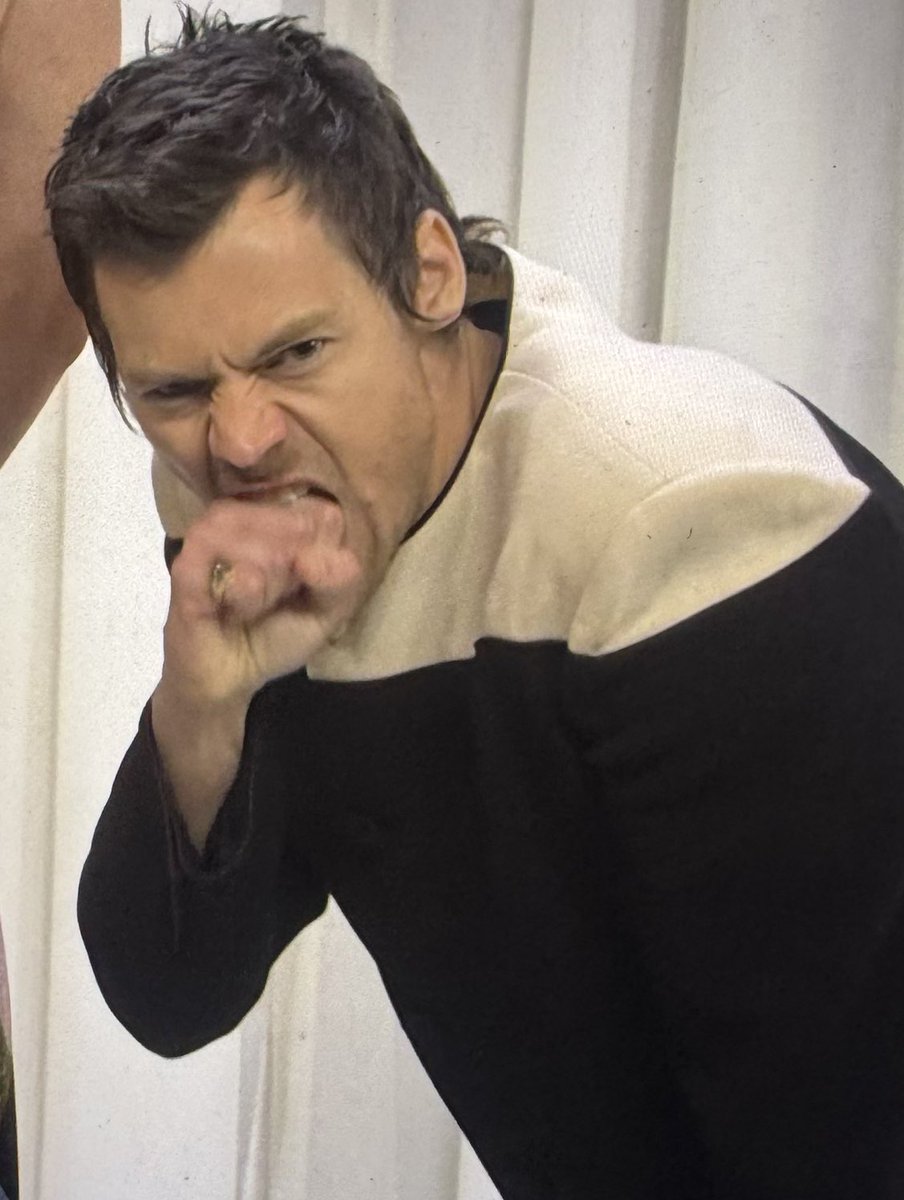 Lou will see Louis🏳️‍🌈 tweet media