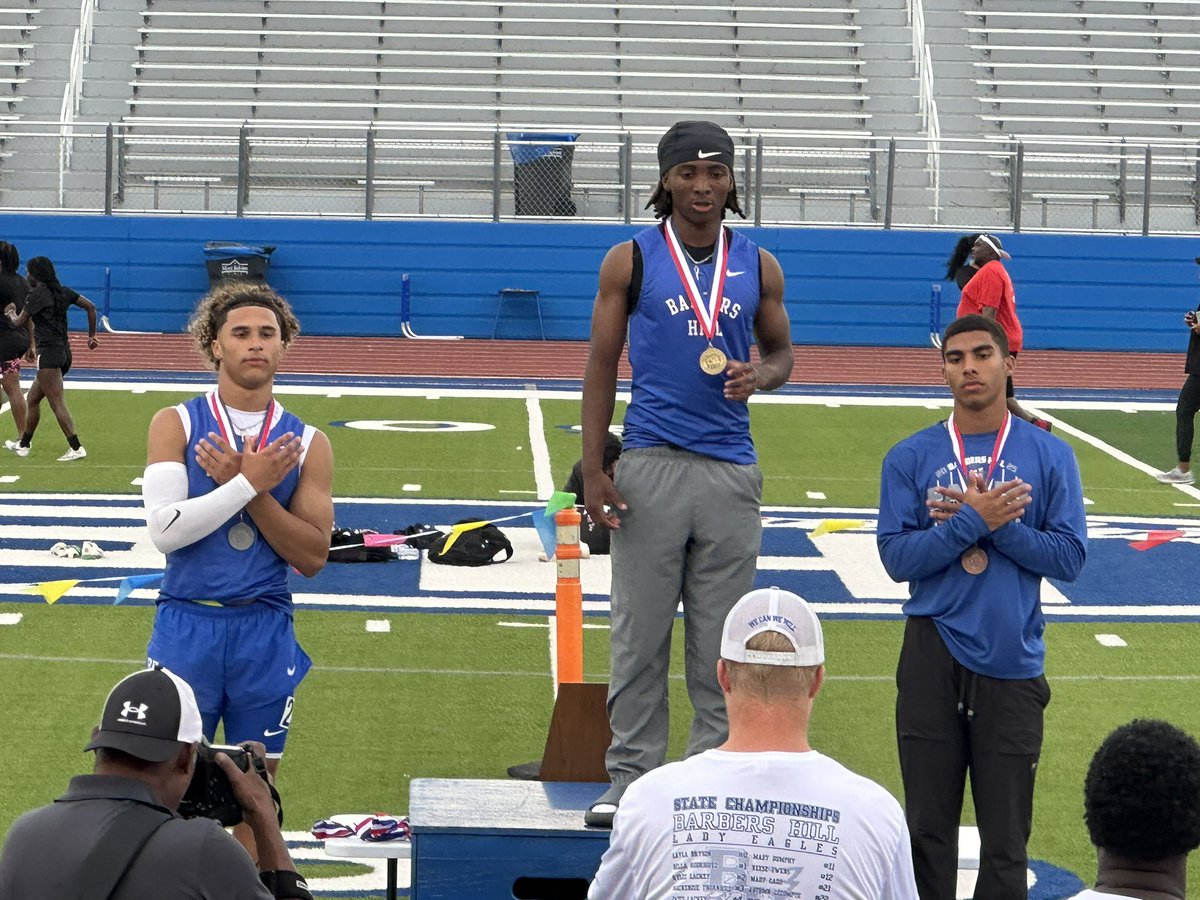 Chris Clark tweet media