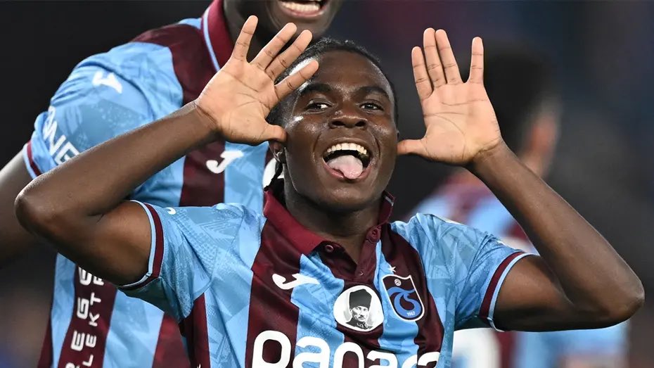 Gala Aslanı tweet media