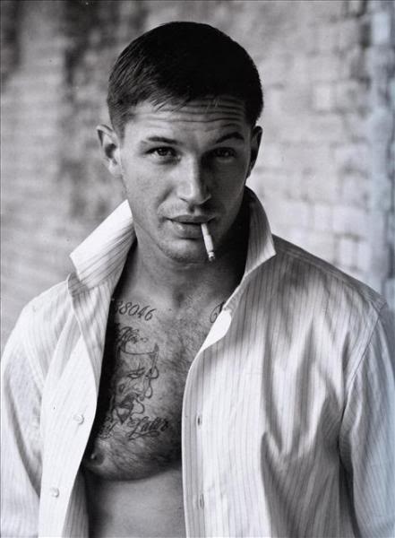 sweet_arbed's tweet photo. Tom Hardy has always been hot and only gets hotter as he ages. That is why we ladies love him endlessly. He looks spectacular for a intense actor who's nearly 50 years old. He can have a belly and boobies. He's earned it. Most have been with him since the beginning. So....💕 https://t.co/e1PIumBbdE