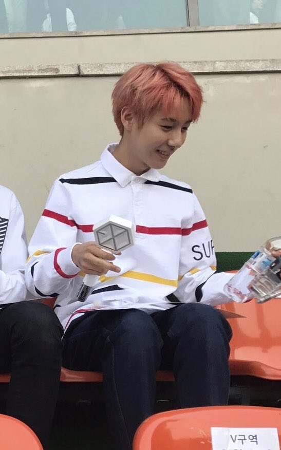 renjunism⚡️ tweet media