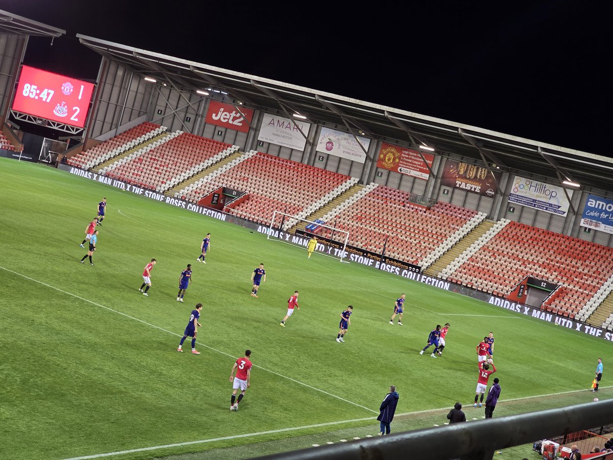 bennymufc's tweet image. Manchester United 1-3 Newcastle United at FT: Victor Musa with United's goal: #MUAcademy #MUFC #MUNNEW #PL2 #ManchesterUnited 🇾🇪🇾🇪🇾🇪