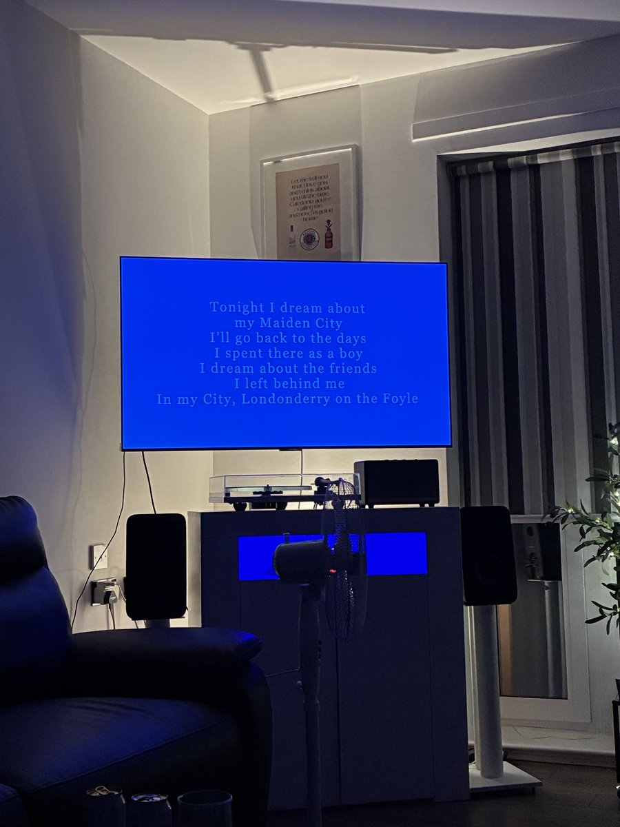 Tracey aka TAM tweet media