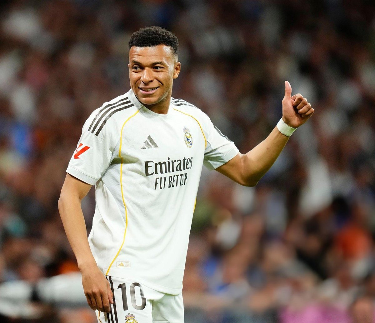 Insider Real tweet media