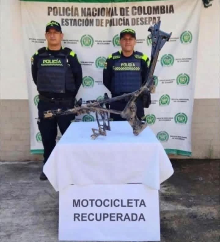 Colombia Out of Context tweet media