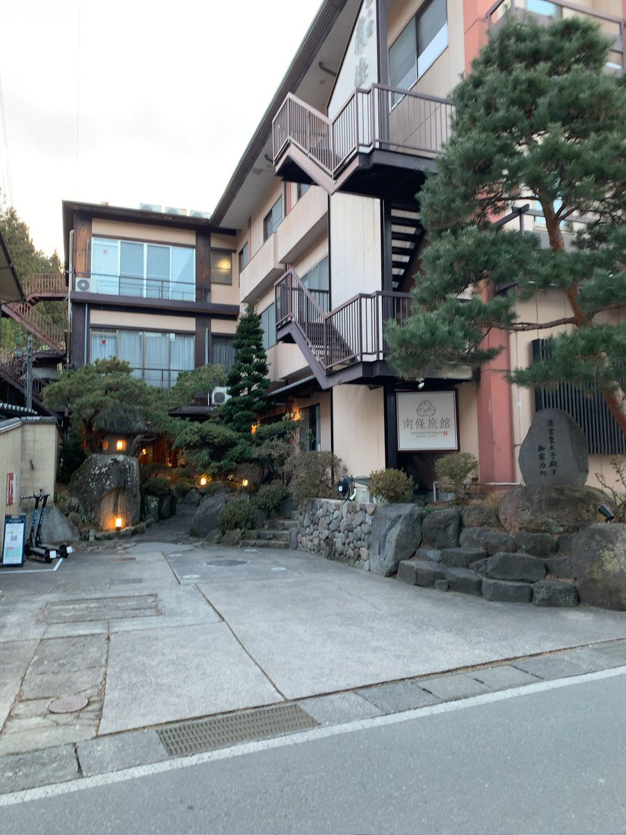 まじくり tweet media