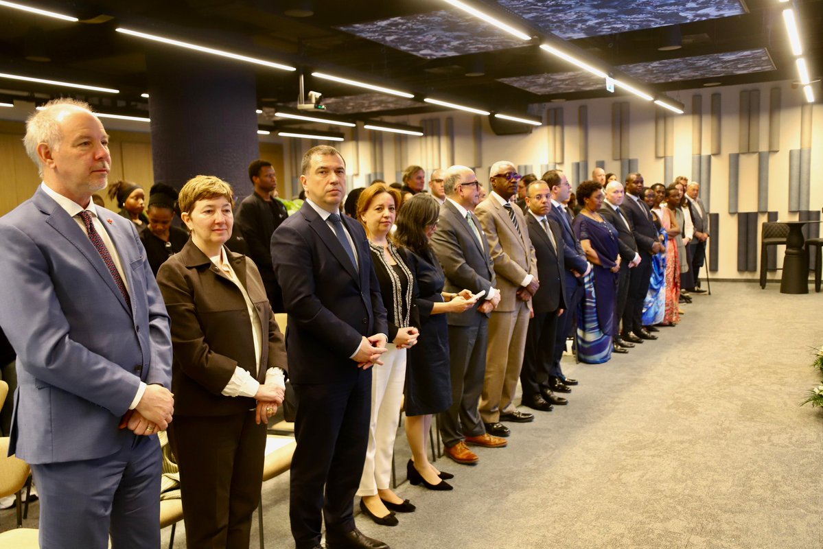 Rwanda in Hungary tweet media