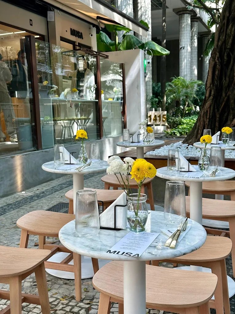 dotôra listas trans tweet media