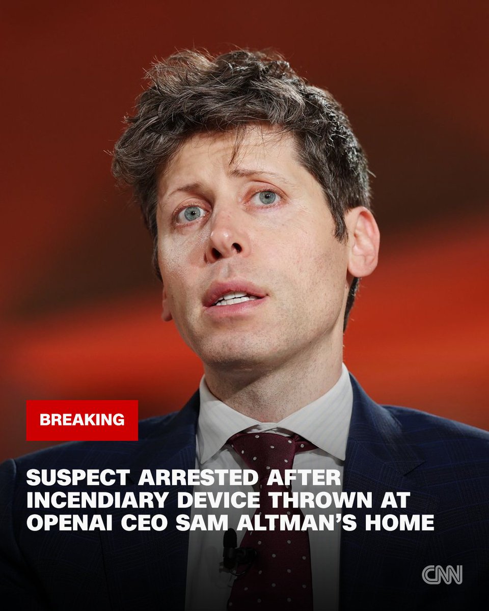 CNN Breaking News tweet media