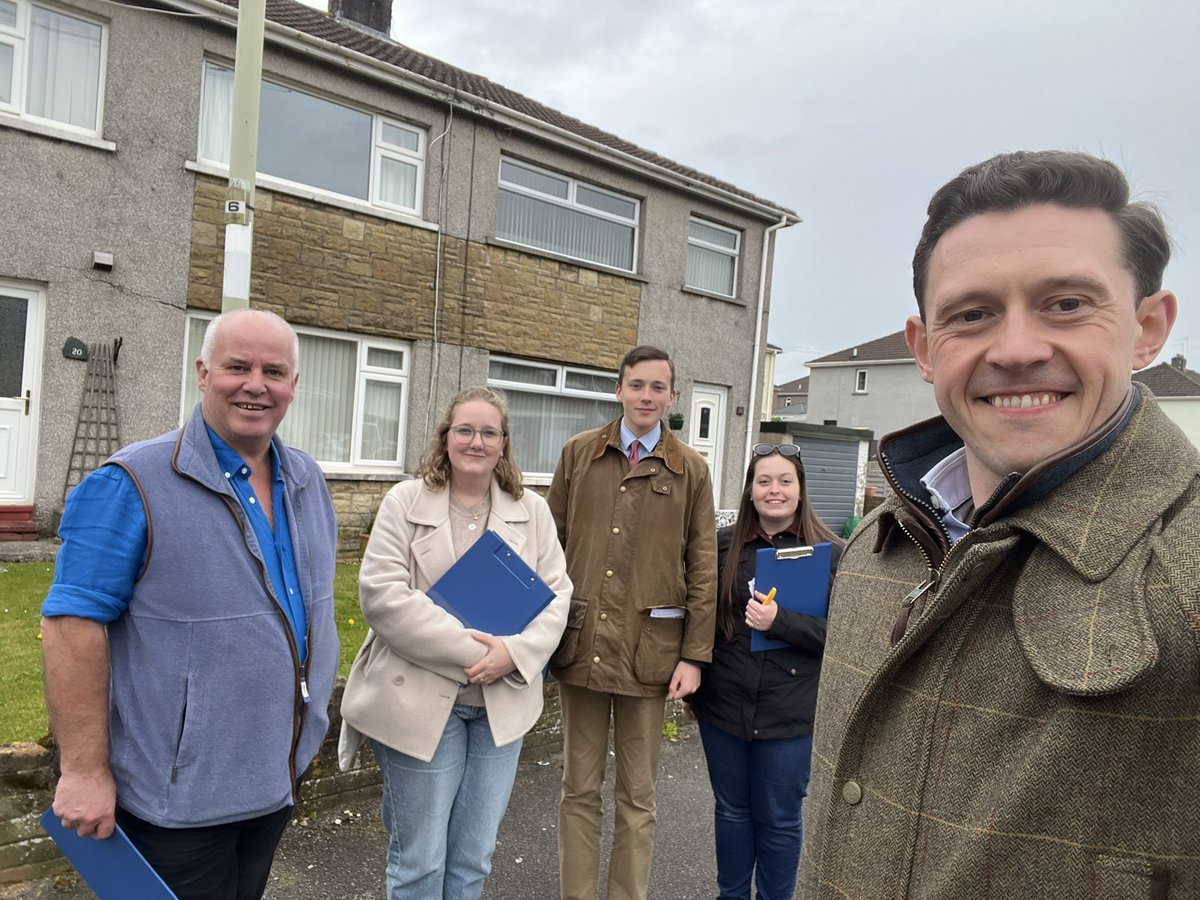 Andrew RT Davies tweet media