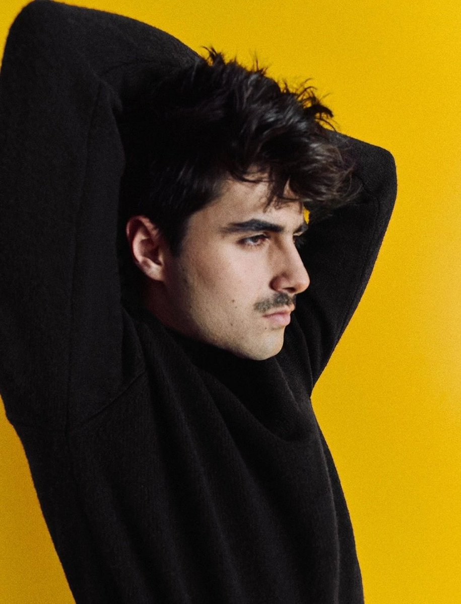 Marla 🍃 tweet media