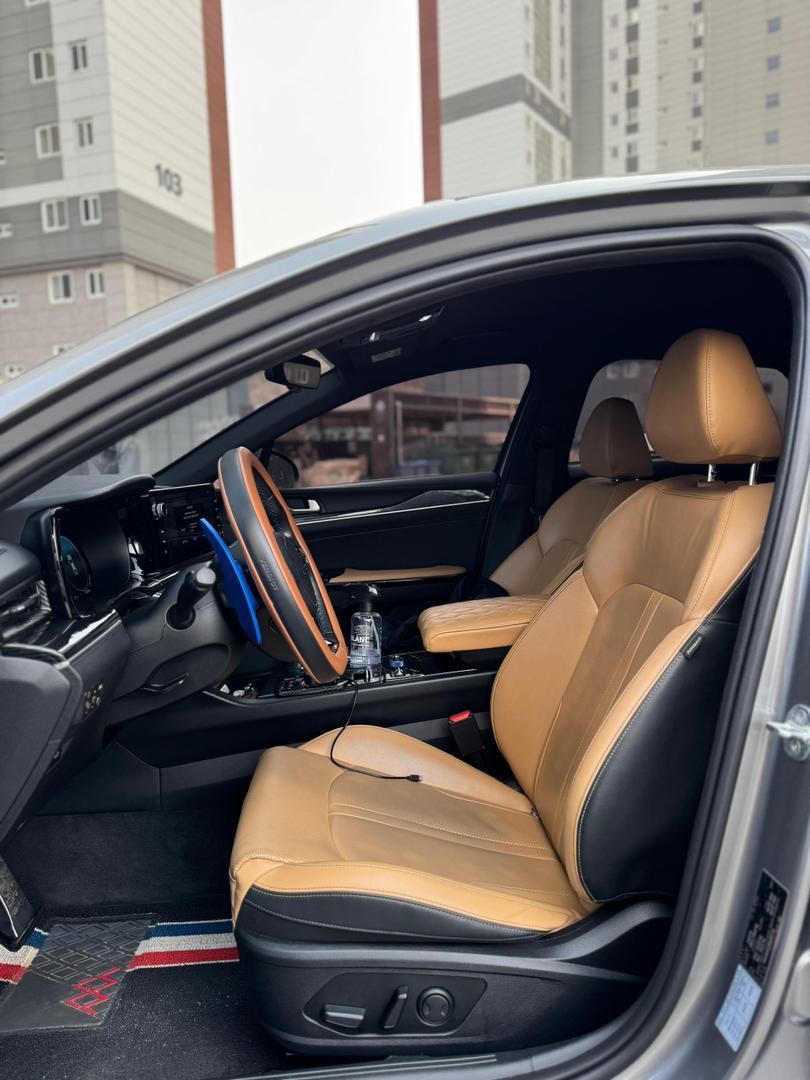 nocarcontext's tweet photo. KIA K5 SIGNATURE 🩶🩶 https://t.co/ixxxTKaAqm
