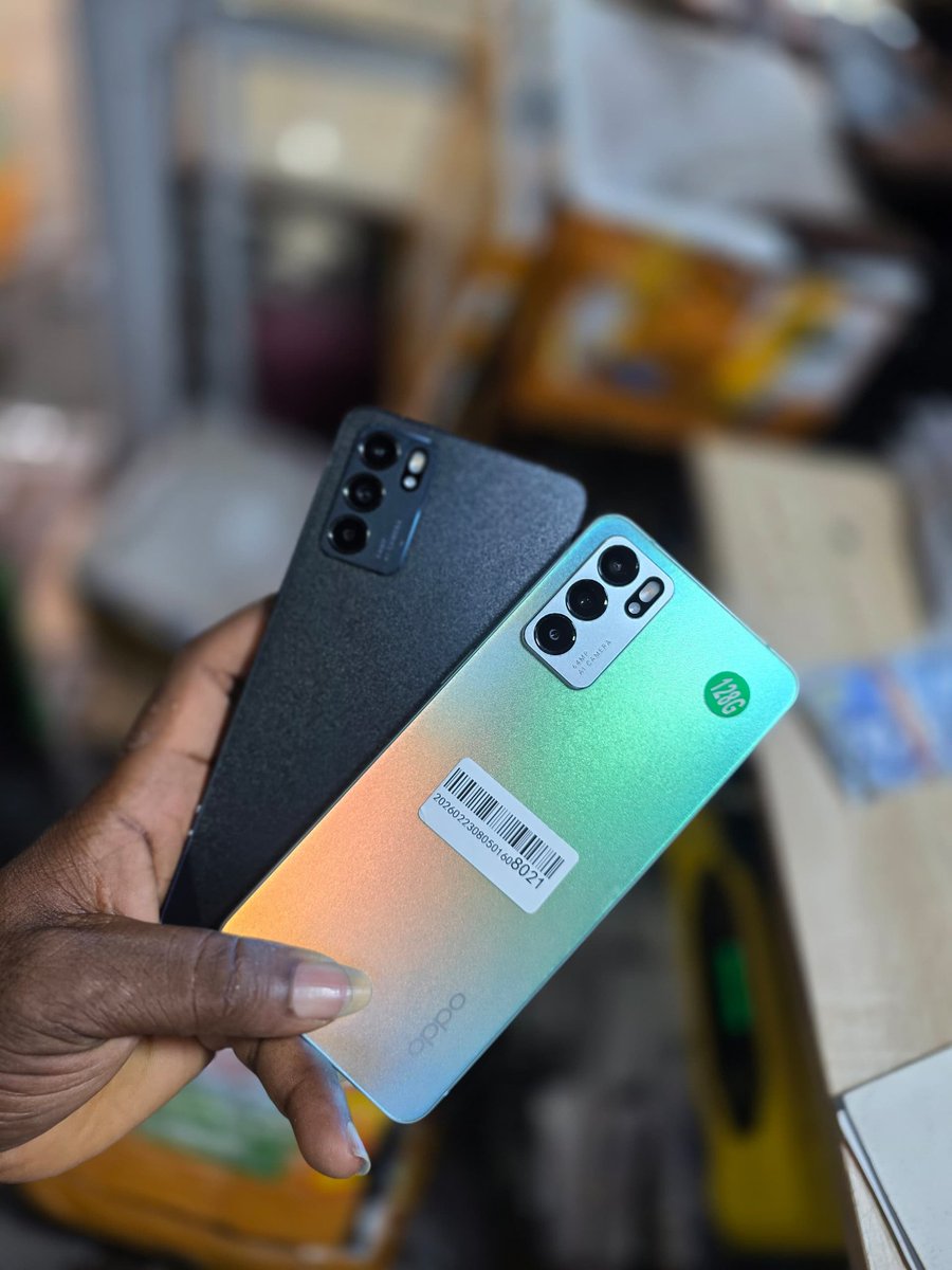 Skylark's Place Gadgets 💉📱 tweet media