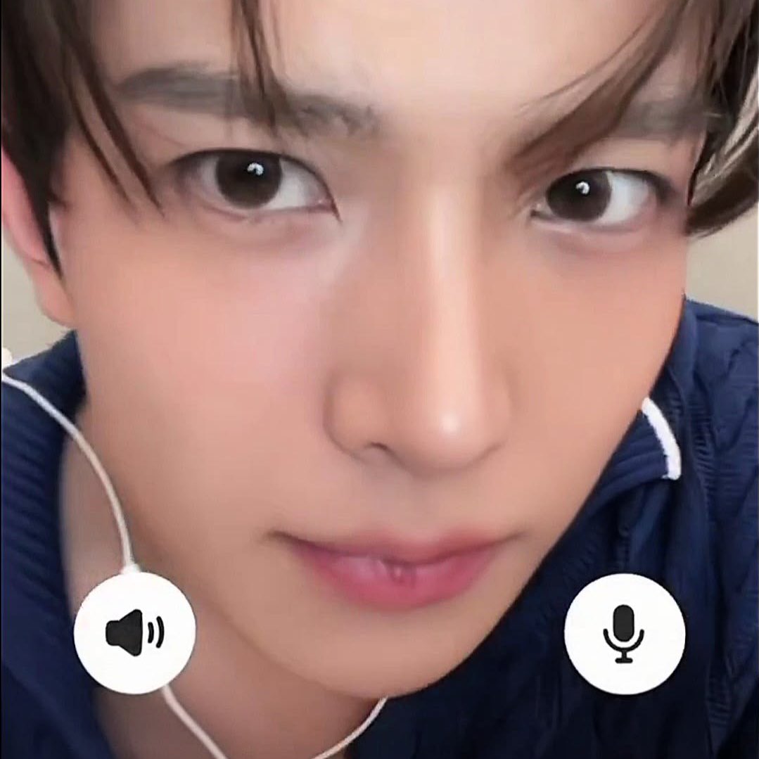 angel🪽 tweet media