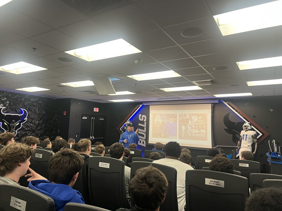 DCCfootball's tweet photo. The last stop of the 2026 Detroit Catholic Central Football Program College Bus Tour! Thank you God for protecting us on this journey of bonding, college recruitment and networking ! Thank you @Pete_Lembo &amp; @UBFootball for your hospitality and class! #WeAreCC https://t.co/PtaF2Etlku