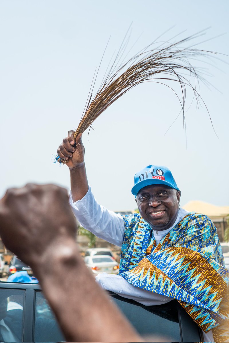 Dr. Ibrahim Oloriegbe tweet media