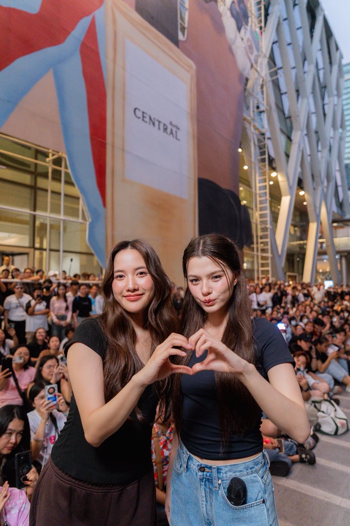 𝙏𝙖𝙩𝙞 🇦🇷 ᶠʳᵉᵉⁿˡᵒᵛᵉᵇᵉᶜᵏʸ:🤍) tweet media