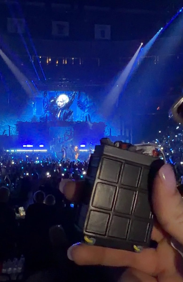 whitney ❤️‍🔥 tweet media