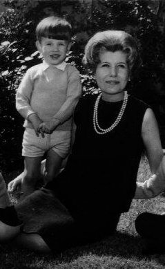 Tomás Jocelyn-Holt tweet media