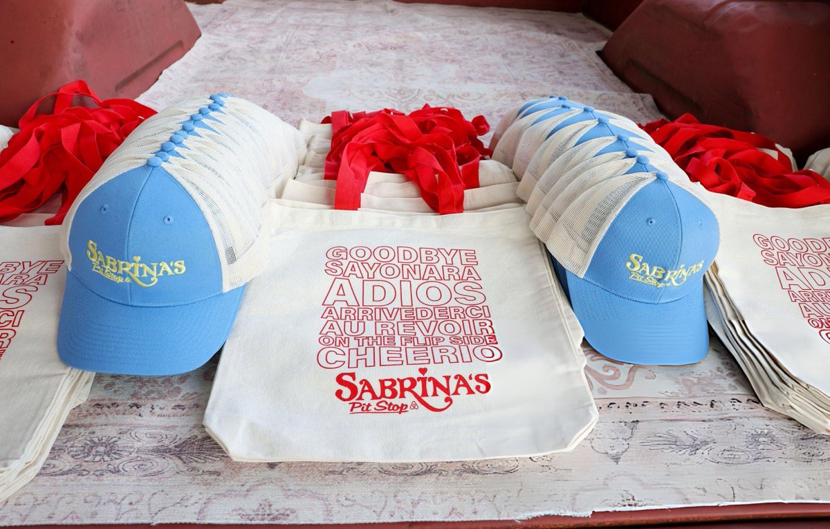 Sabrina Carpenter Daily 2.0 tweet media