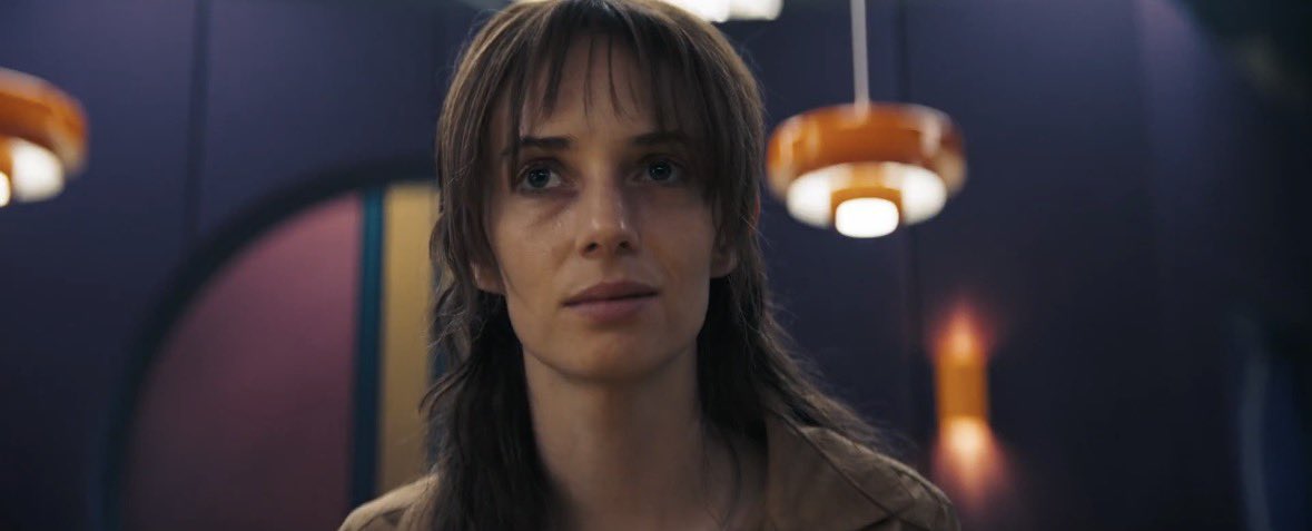 everything is about sarah 𓏲ּ𝄢 tweet media