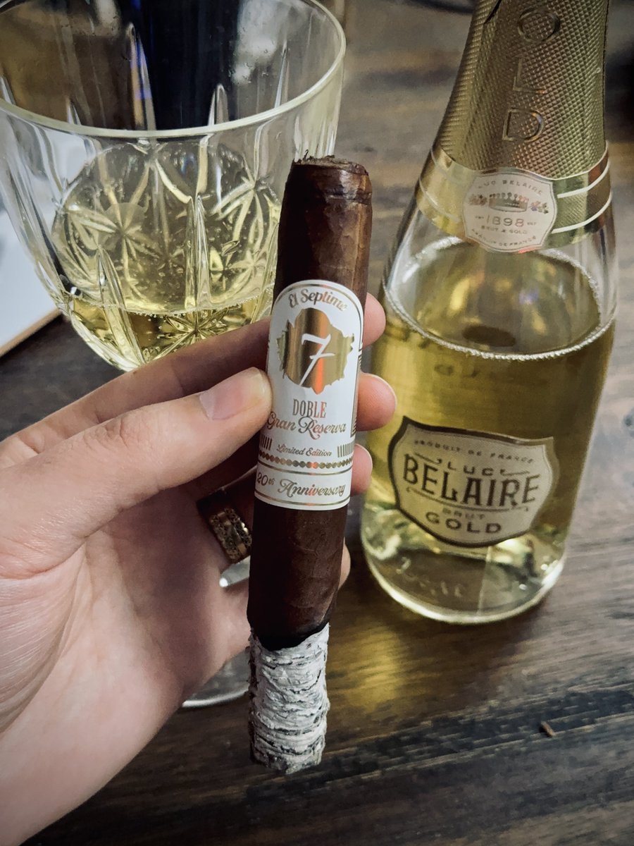 TheCigarGuys's tweet image. Who’s had it? #elseptimo #luxury