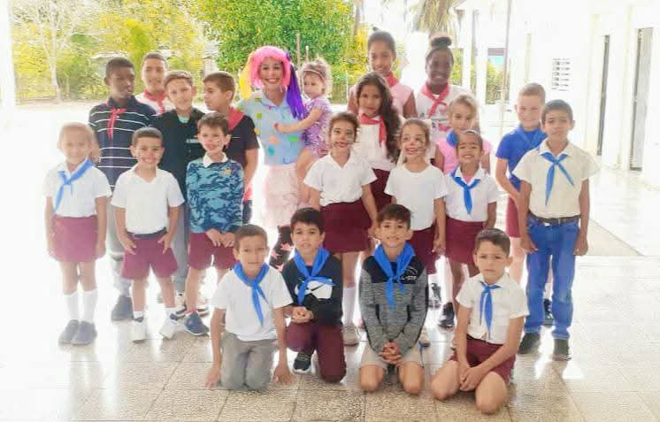 dmepalmira1's tweet photo. Hoy es un día de fiesta para la Primera Infancia🎉🥳, celebramos el 65 Aniversario de la creación  de los Círculos Infantiles👶💖 una hermosa obra dedicada al cuidado, la educación❤️ y el amor hacia nuestros niños y niñas nuestras instituciones educativad
#Edusur
@CubaMined https://t.co/bCRjNm9WLQ