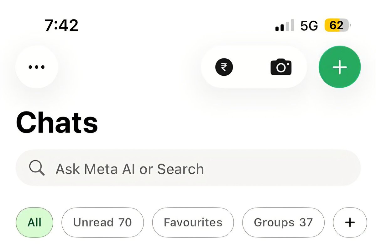 imustafasanaul's tweet image. WhatsApp is rolling out a fresh “liquid glass” UI — spotted on iOS 👀
New ₹ payment icon, pill-style camera shortcut, and iOS 26 design language.
Also includes a floating Meta action button ⚡

#Android #iOS #MustafaSanaul 👨‍💻 #WhatsApp