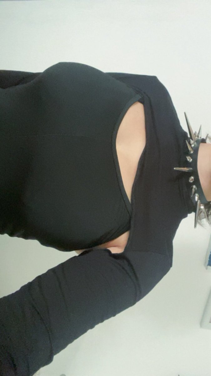 G.V. / nsfwtwt tweet media