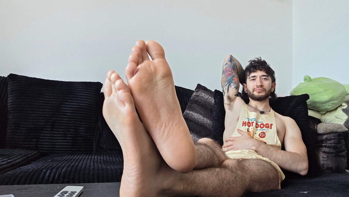 IvanFoxwell tweet media