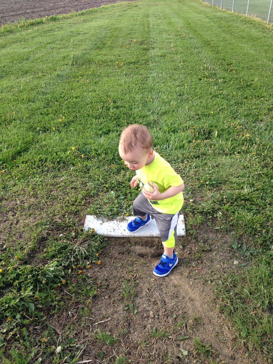 Brian Bennett tweet media