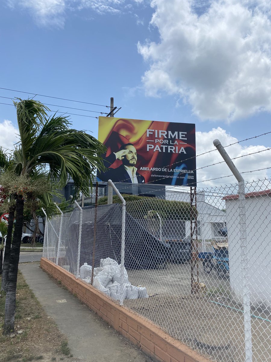 Yair Navas Garrido tweet media