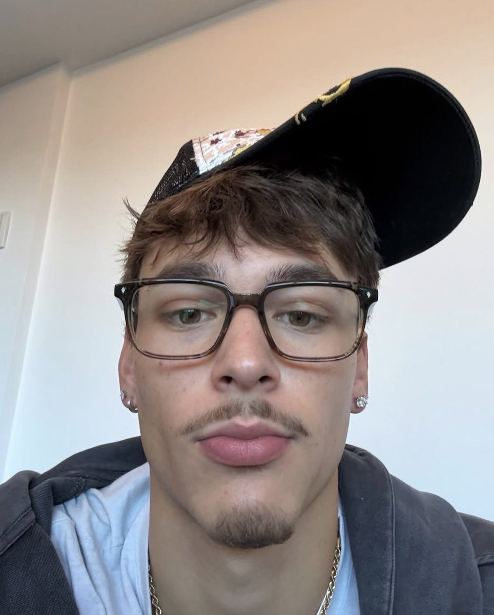 everything4men tweet media