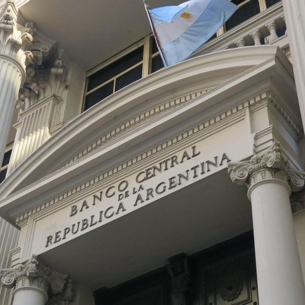 Clarín tweet media